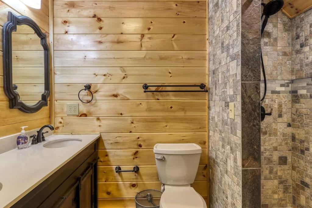 Villa Mountain Bliss: Estate W/ Views~Firepit~Hot Tub~Gburg 5Min~3 Pools à Gatlinburg Extérieur photo